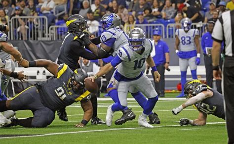 xfl betting picks